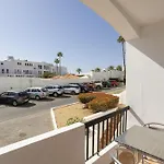 Cozy 2br In With Balcony, By Hopstays Apartment