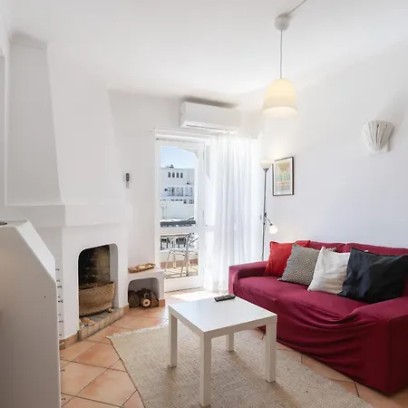 Cozy 2br In With Balcony, By Hopstays * Albufeira