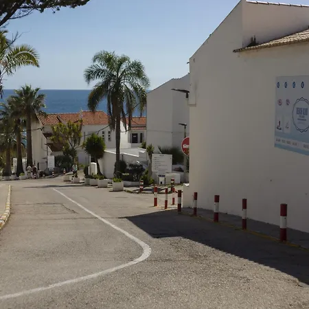 Cozy 2br In With Balcony, By Hopstays Appartement Albufeira